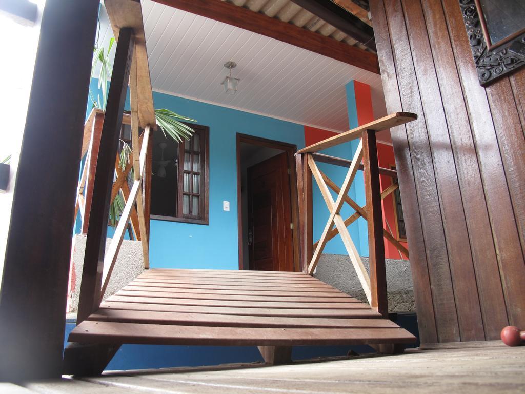 Suites Cantinho Da Pedra Abraão Rum bild