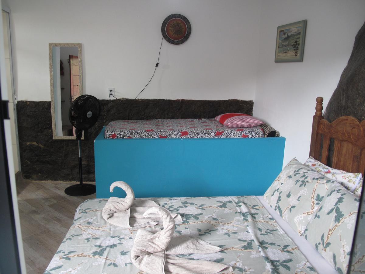 Suites Cantinho Da Pedra Abraão Exteriör bild